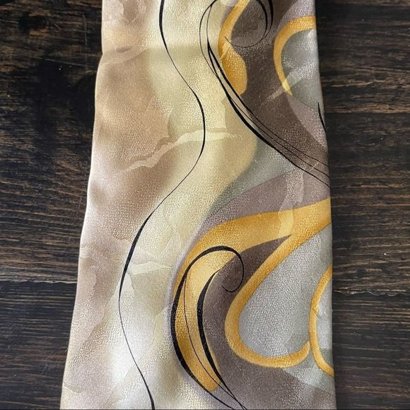 Jerry Garcia Silk Tie - Picture 4 of 5